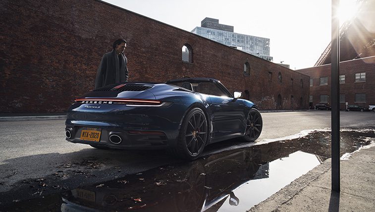Porsche 911: Car 3D, Hyper-Realism